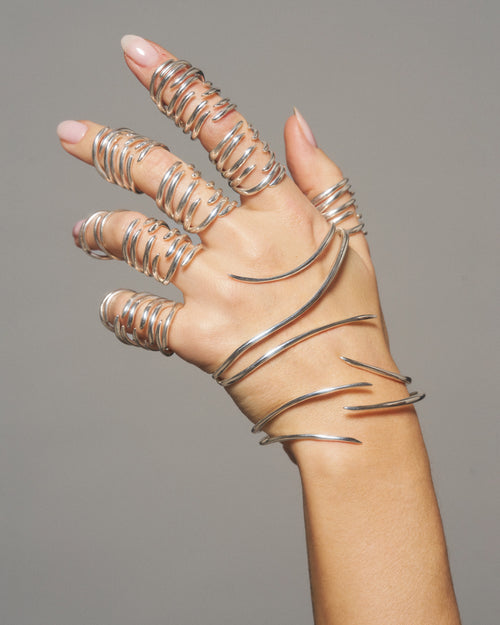 Ritorto Hand Bracelet