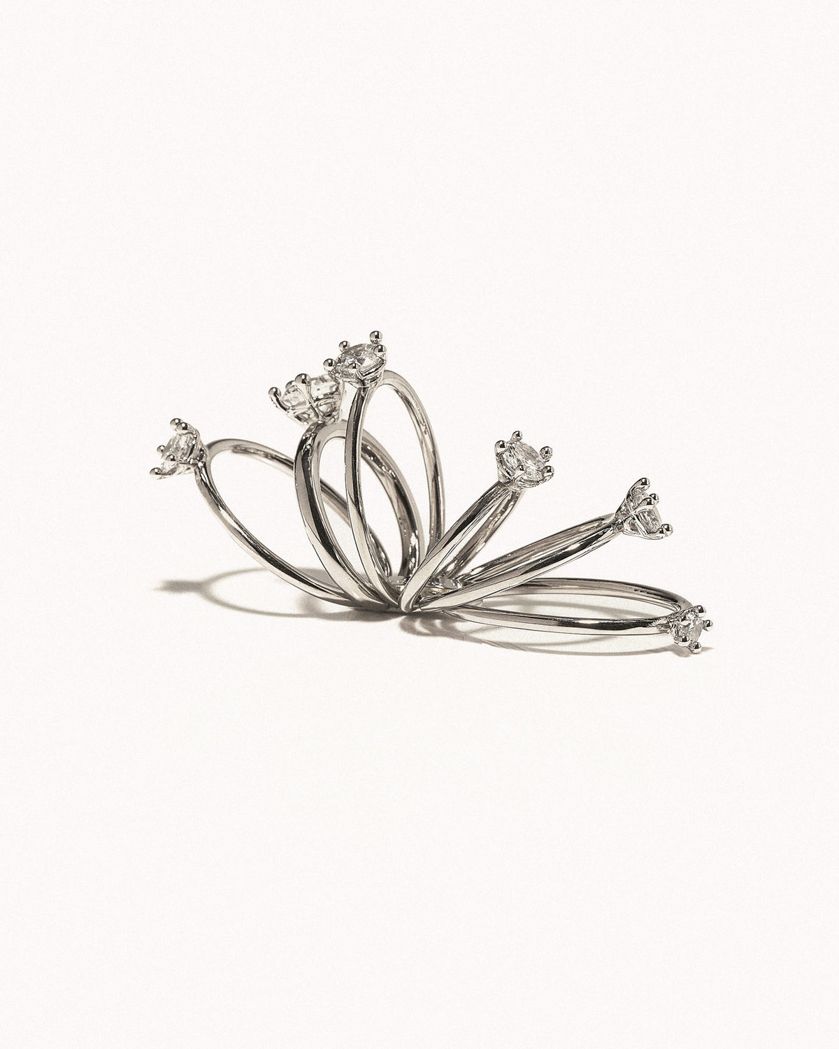 Diamanti Orbit Ring