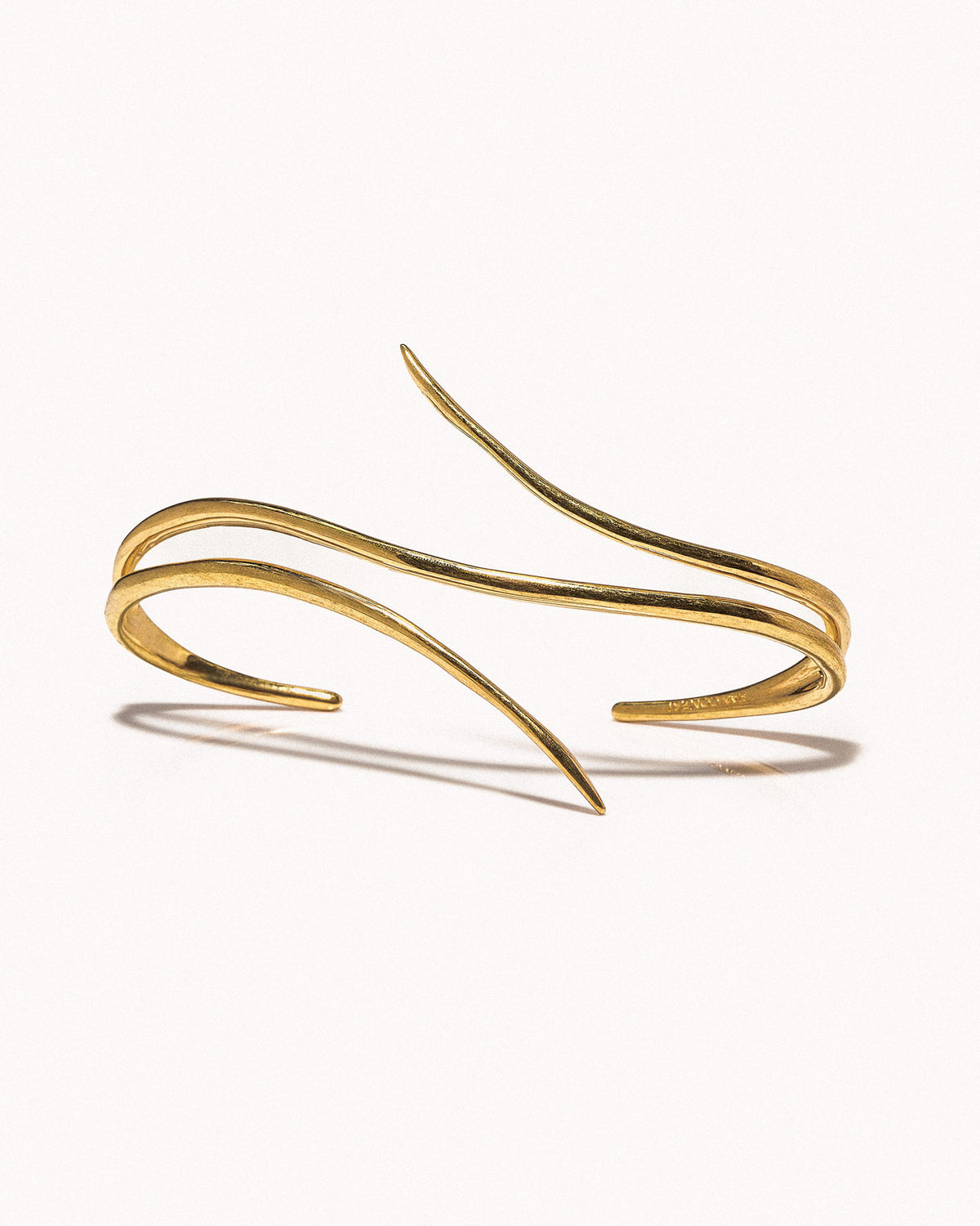 Ritorto Hand Bracelet