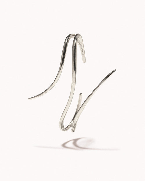 Ritorto Hand Bracelet
