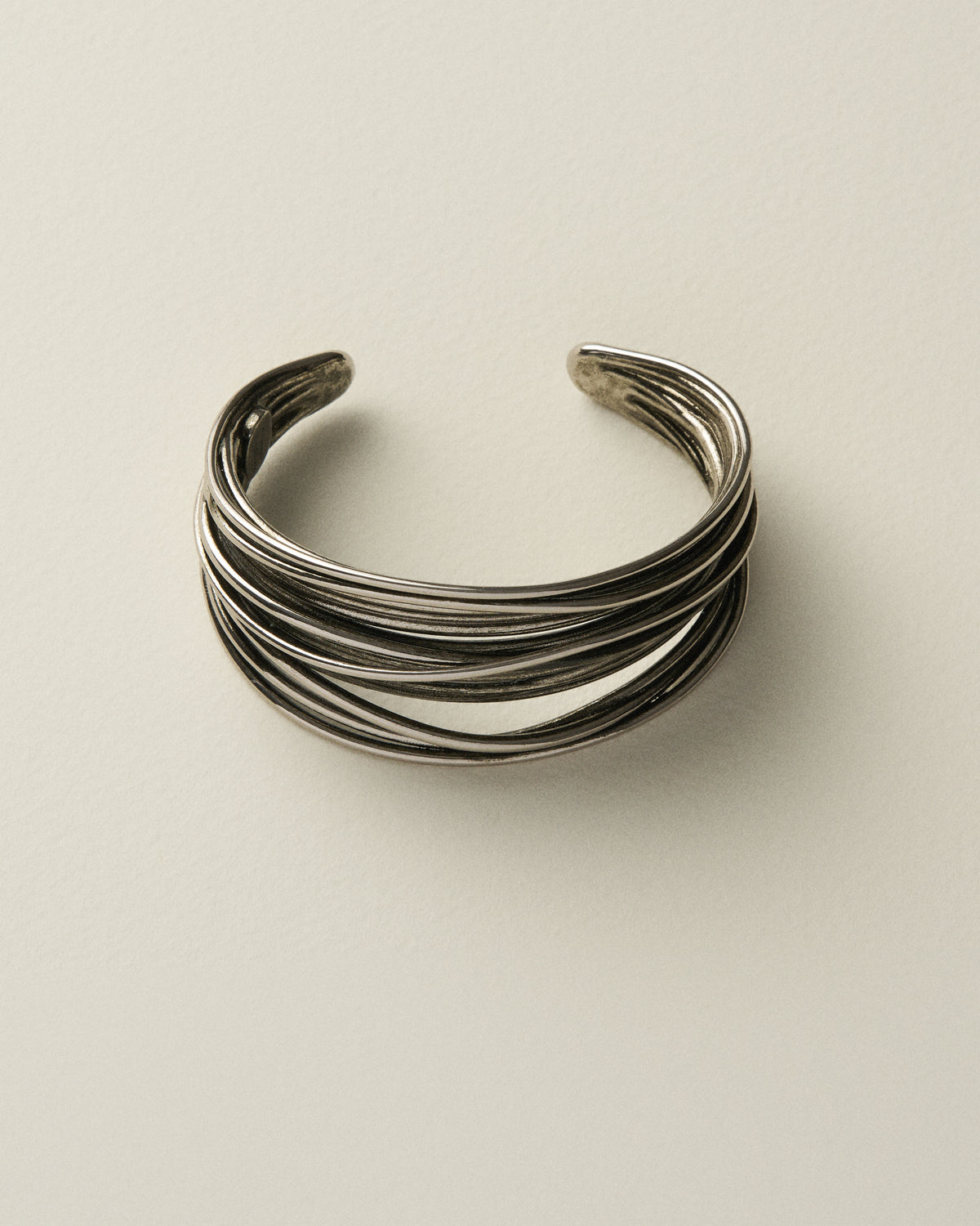 Orbit Wrist Cuff Large