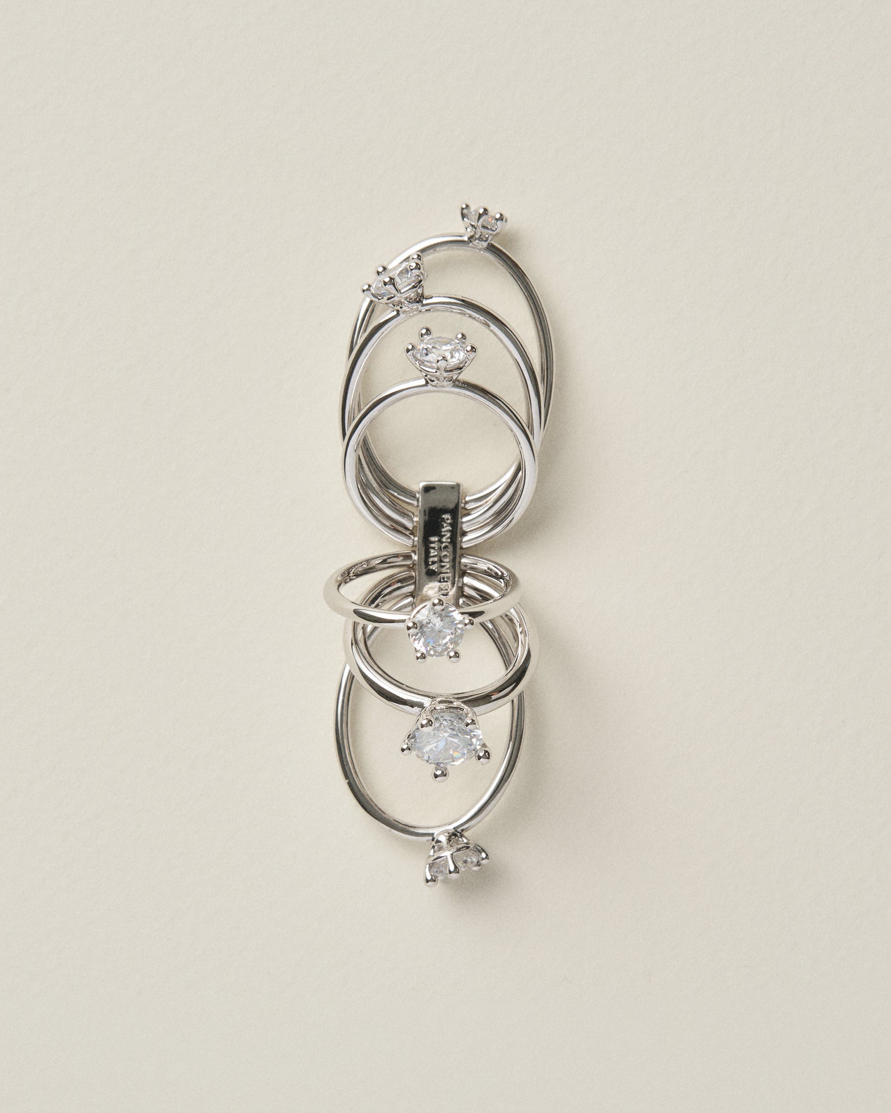 Diamanti Orbit Ring