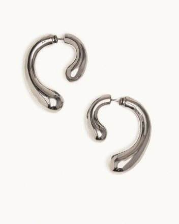 P Earrings Small