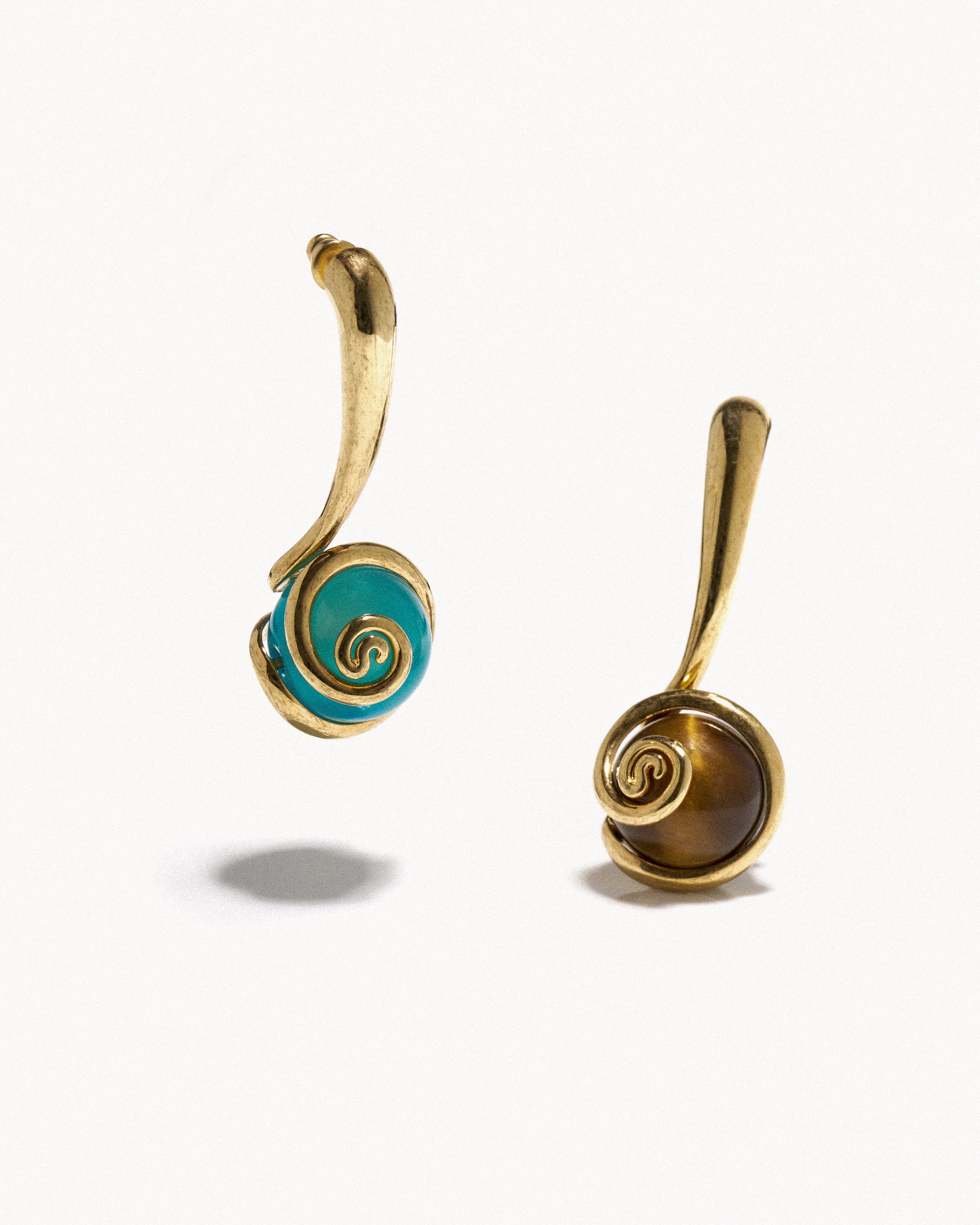 Ascolto Earrings