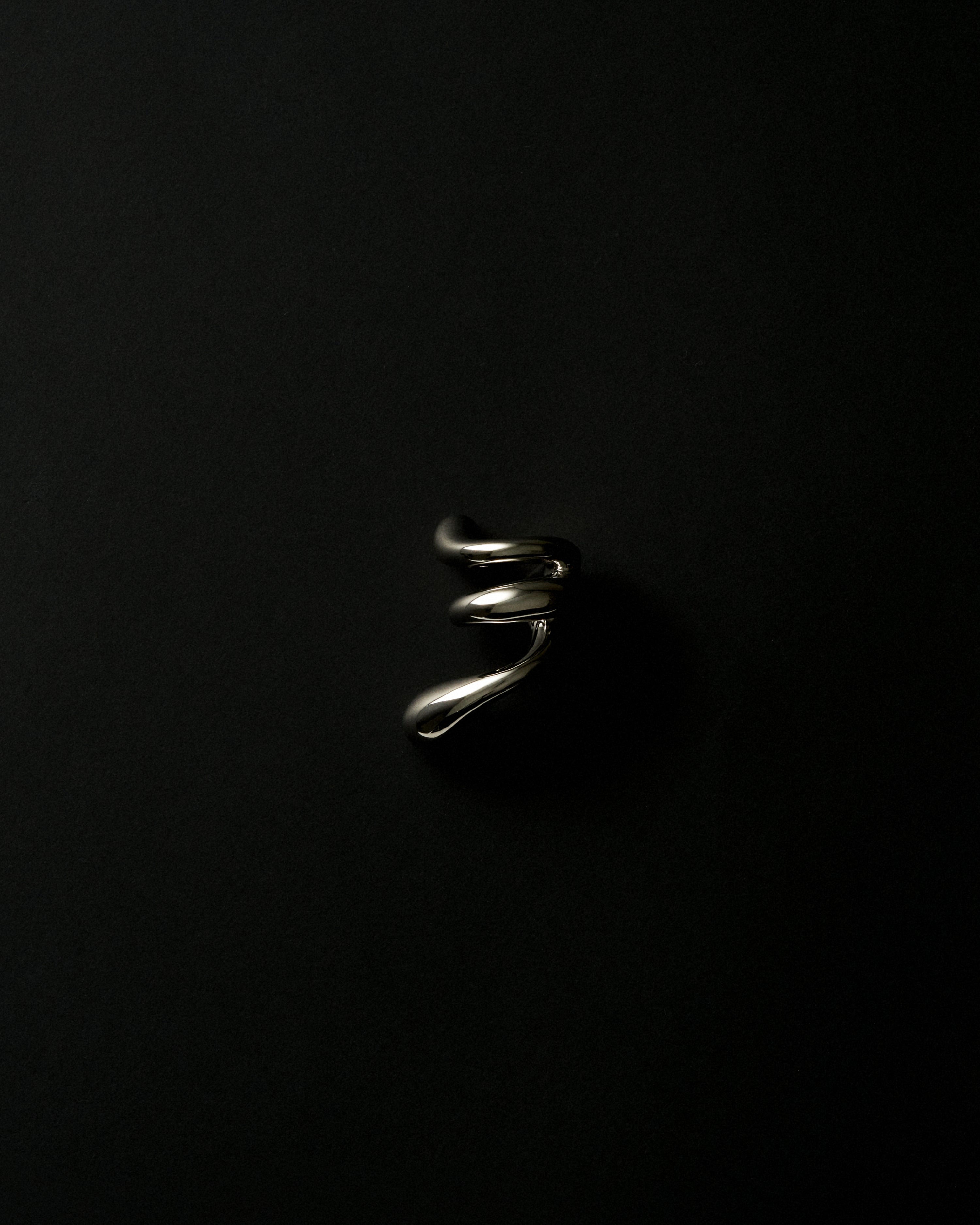 Blow Up Forma Ear Cuff