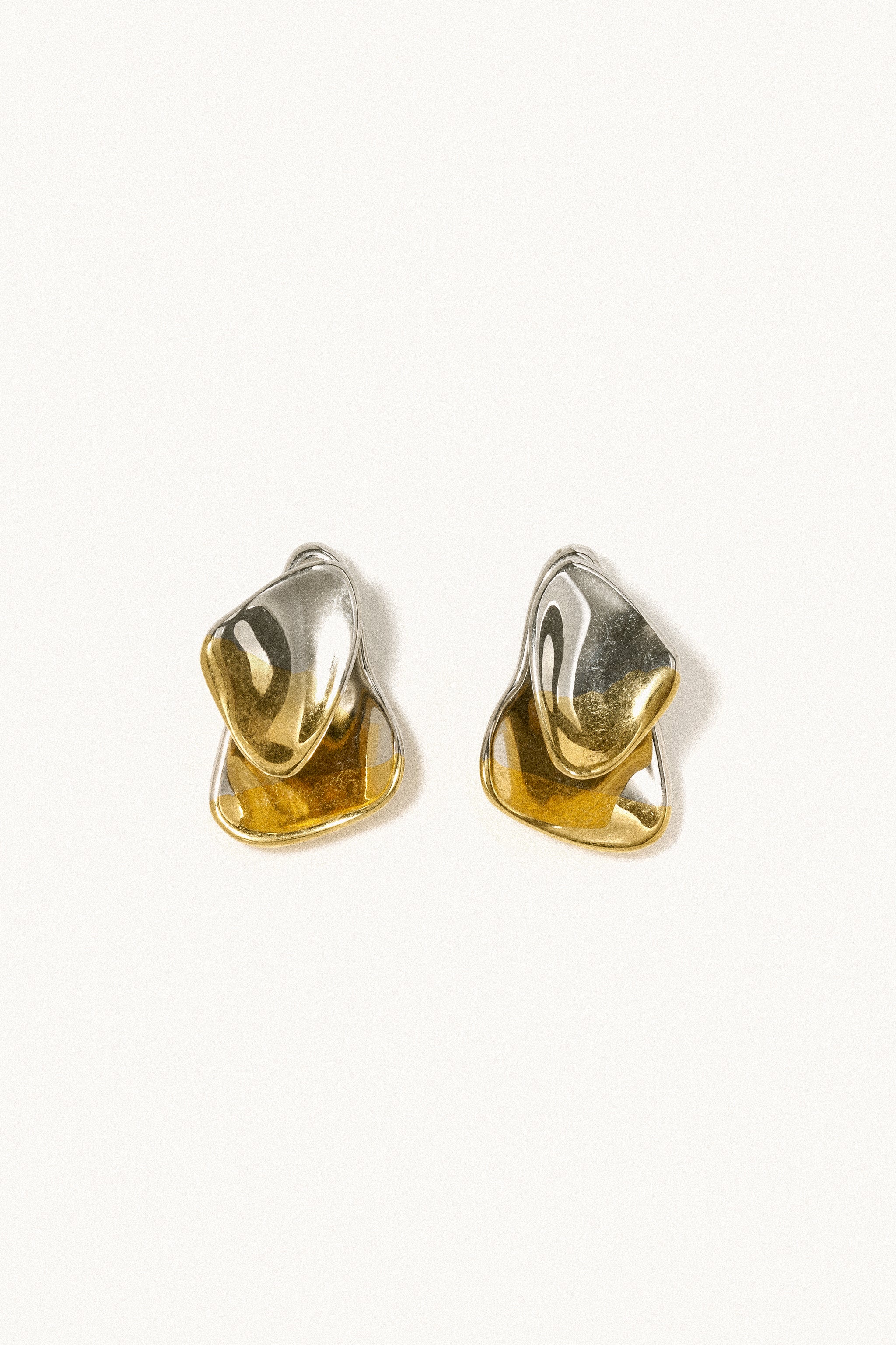 Petali Small Earrings