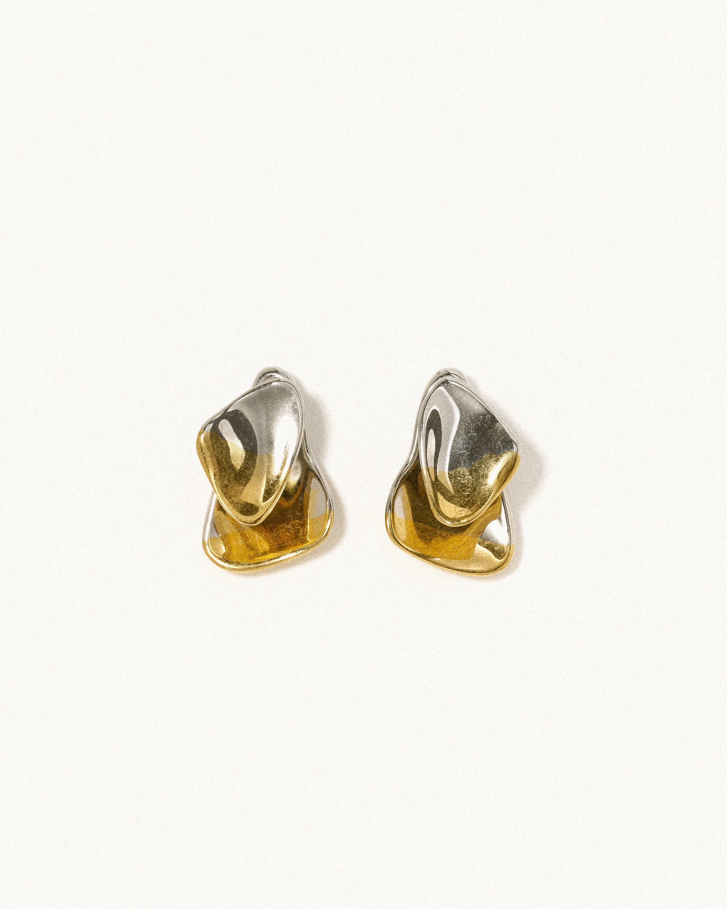 Petali Small Earrings